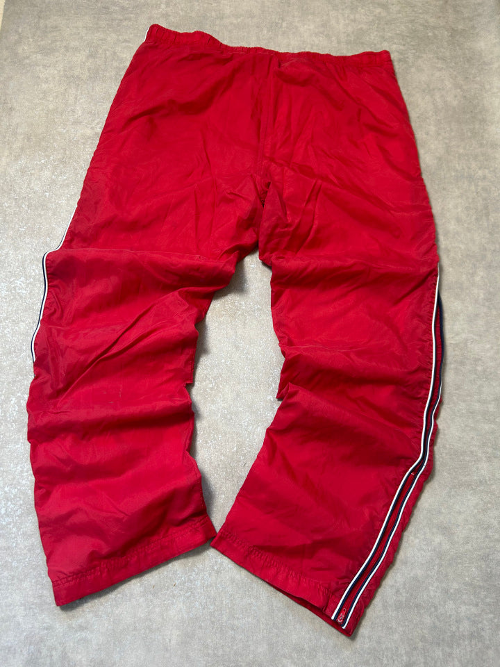 Vintage Nike Trackpants – Satt-Rot Schwarz-Weiß Doppelstreifen Straight-Baggy Gr. XL Y2K | Moda de Clase