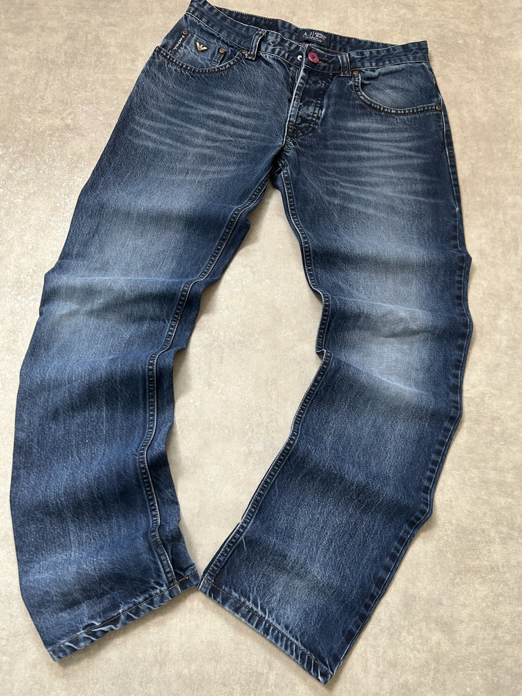 Vintage Armani Jeans Herren Straight Fit Jeans – Modell 507 Medium Blue Whisker Wash Used Look W33 L34 | Moda de Clase
