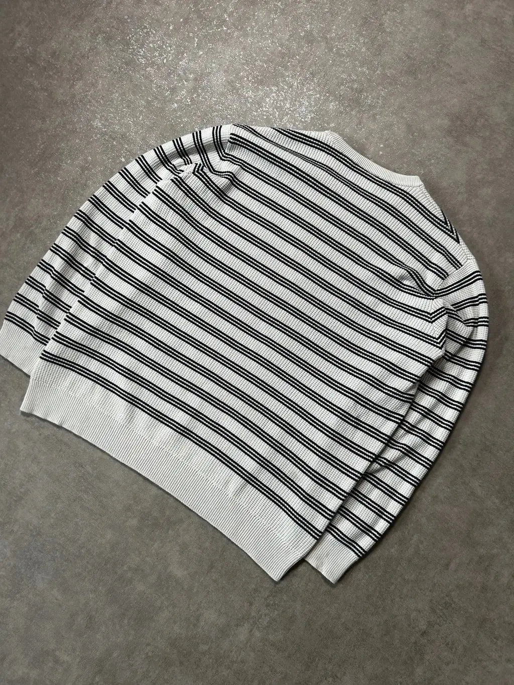 Vintage Lacoste Strickpullover Beige/Weiß Schwarz Streifen – XL – Detailansicht