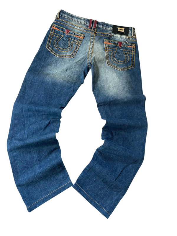 True Religion Bright T Straight Jeans Rückseite mehrfarbige Horseshoe-Stickerei schwarzes Metall-Label