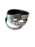 Burberry Nova Check Wendegürtel aufgerollt Silber Klemmschnalle Ritter-Logo