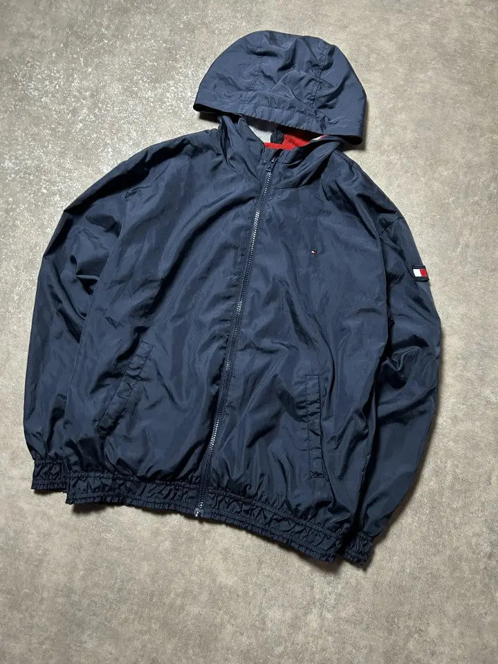 Vintage Tommy Hilfiger Windbreaker-Jacke Marineblau – Klassisches Flag-Logo | Größe 176 (Passt M)