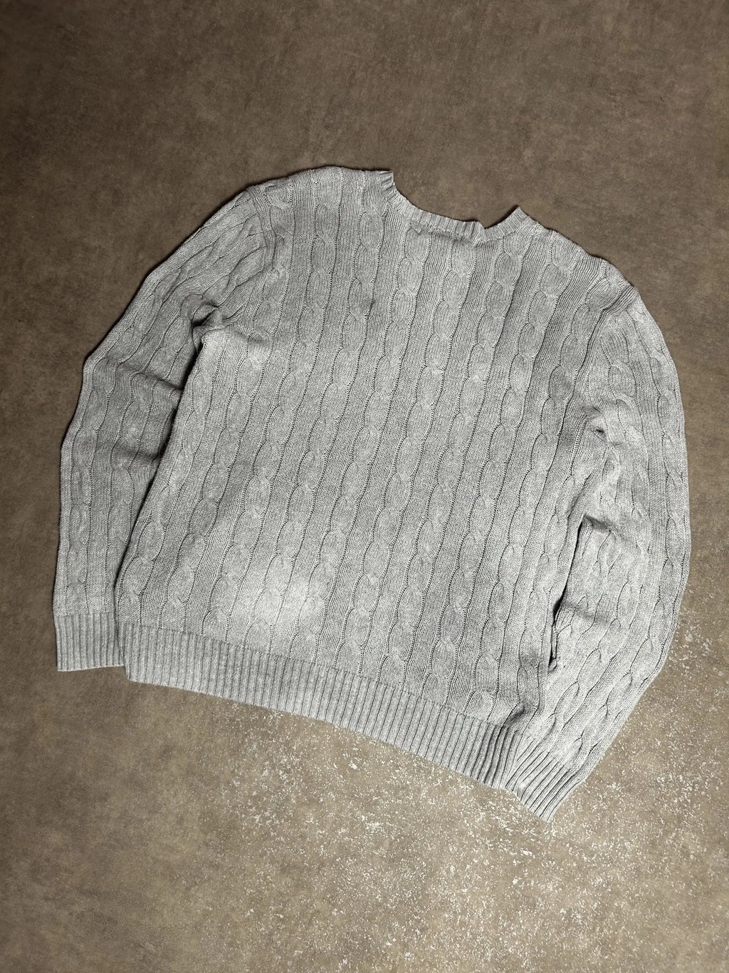 Vintage Polo Ralph Lauren Zopfmuster-Strickpullover Grau – Klassischer Rundhalsausschnitt | Größe M – Detailansicht