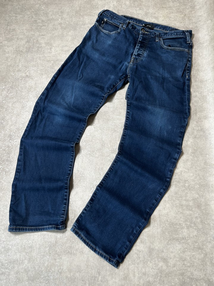 Vintage Armani Jeans Herren-Jeans Straight Fit Dunkelmarineblau – Detailansicht