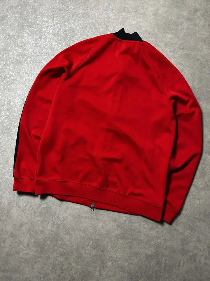 Vintage Eintracht Frankfurt Trainingsjacke Rot – Schwarzer Streifendetail | Größe L – Detailansicht