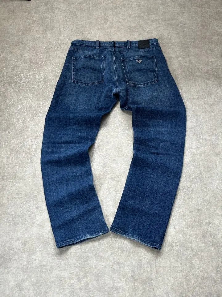 Vintage Armani Jeans Herren-Jeans Straight Fit Marineblau – L – Detailansicht