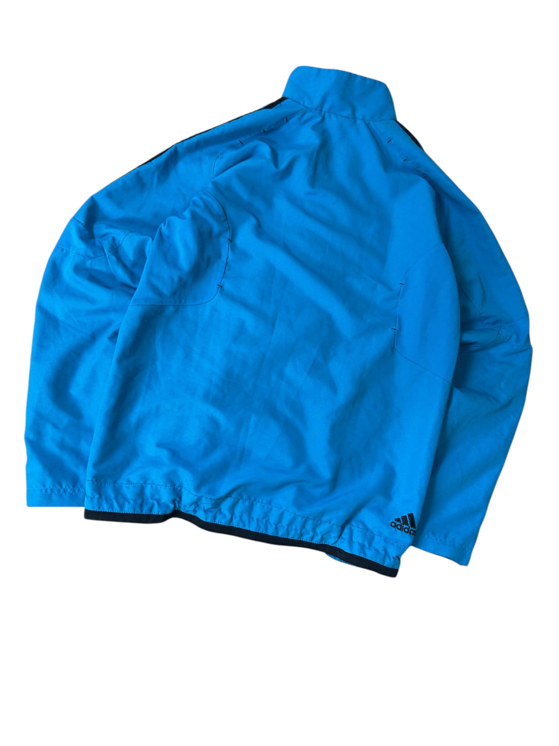 Adidas x Real Madrid Champions League Trainingsjacke Sky-Blue Rückseite Adidas Logo