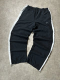 Vintage Nike Trackpants Schwarz Weiß Seitenpaneele – M